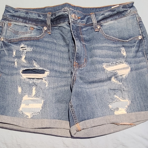 Maurices Blue Distressed Jean Shorts - Picture 1 of 5